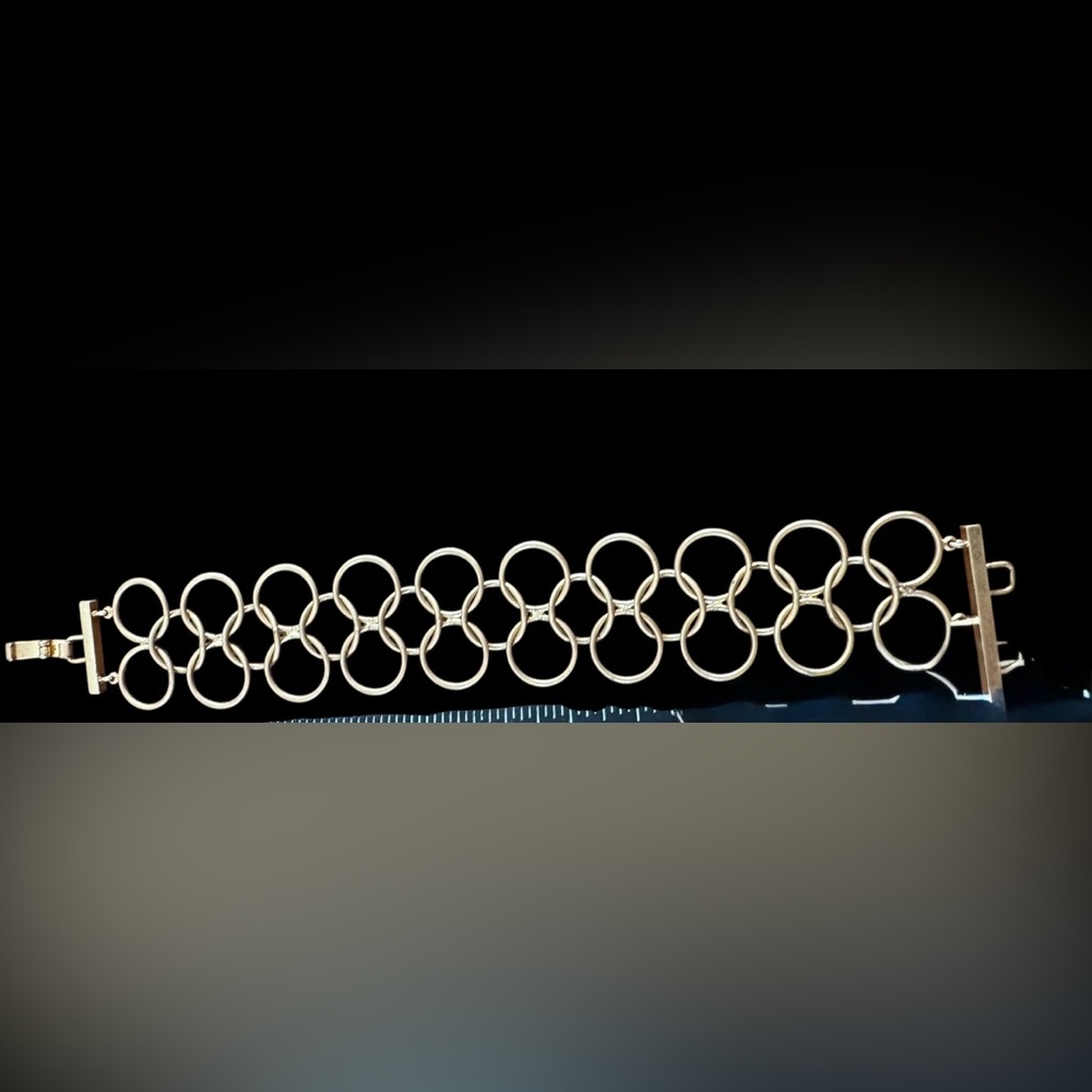 Silver Circle Link Bracelet